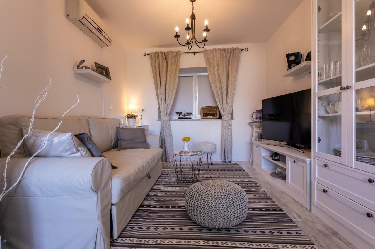 Relax Village Home Mare Đảo Krk Ngoại thất bức ảnh